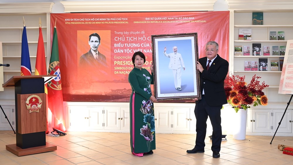 Lan toả di sản Chủ tịch Hồ Chí Minh tại Bồ Đào Nha - ảnh 4