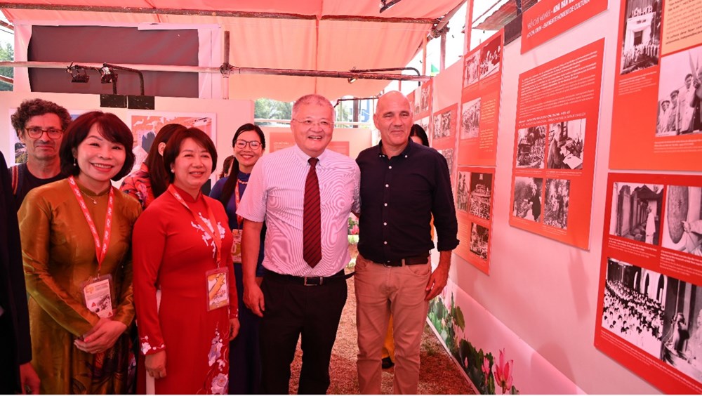 Đặc sắc chuỗi hoạt động văn hoá - khoa học tôn vinh Chủ tịch Hồ Chí Minh tại Cộng hòa Bồ Đào Nha - ảnh 2