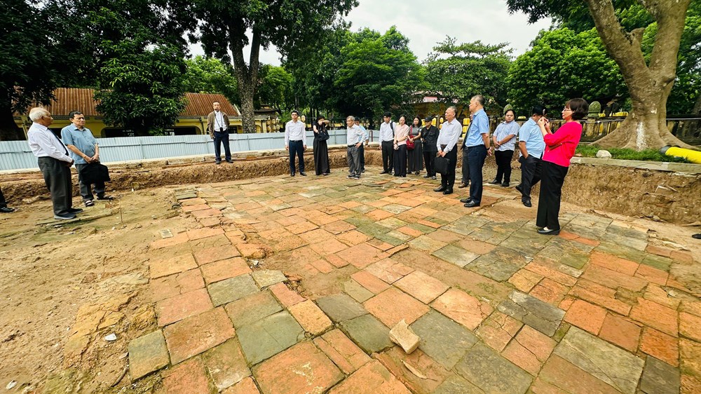 Phát hiện địa tầng 1.300 năm lịch sử dưới nền điện Kính Thiên - ảnh 2