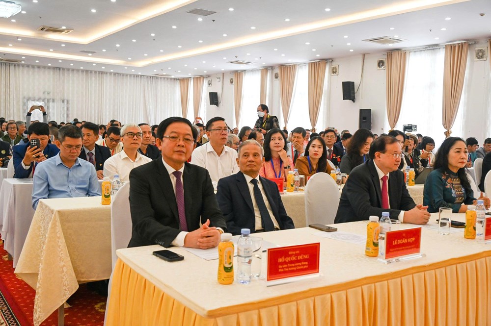Bà Trần Thị Thu Đông tái đắc cử Chủ tịch Hội Nghệ sĩ Nhiếp ảnh Việt Nam nhiệm kỳ 2026 - 2031 - ảnh 1