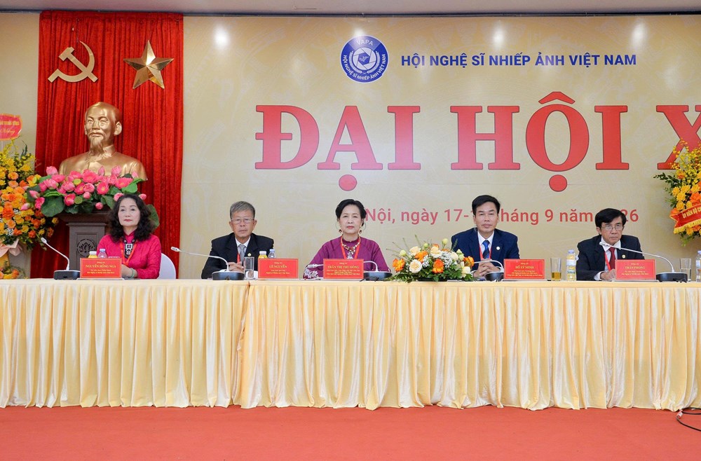 Bà Trần Thị Thu Đông tái đắc cử Chủ tịch Hội Nghệ sĩ Nhiếp ảnh Việt Nam nhiệm kỳ 2026 - 2031 - ảnh 3