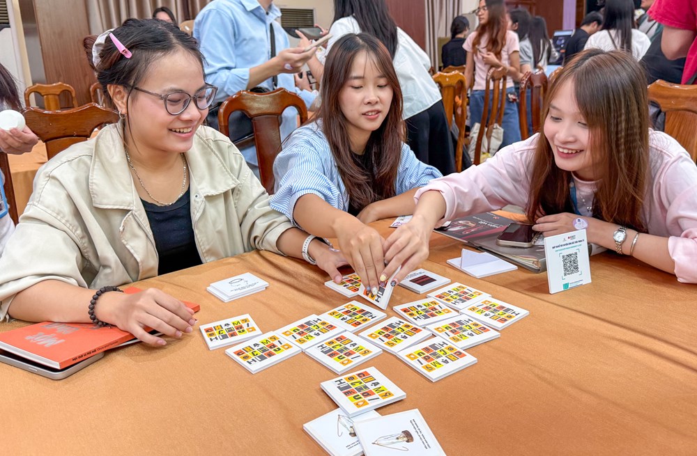 “Chạm - Chơi - Hiểu“: Đưa công nghệ đến gần di sản - ảnh 6