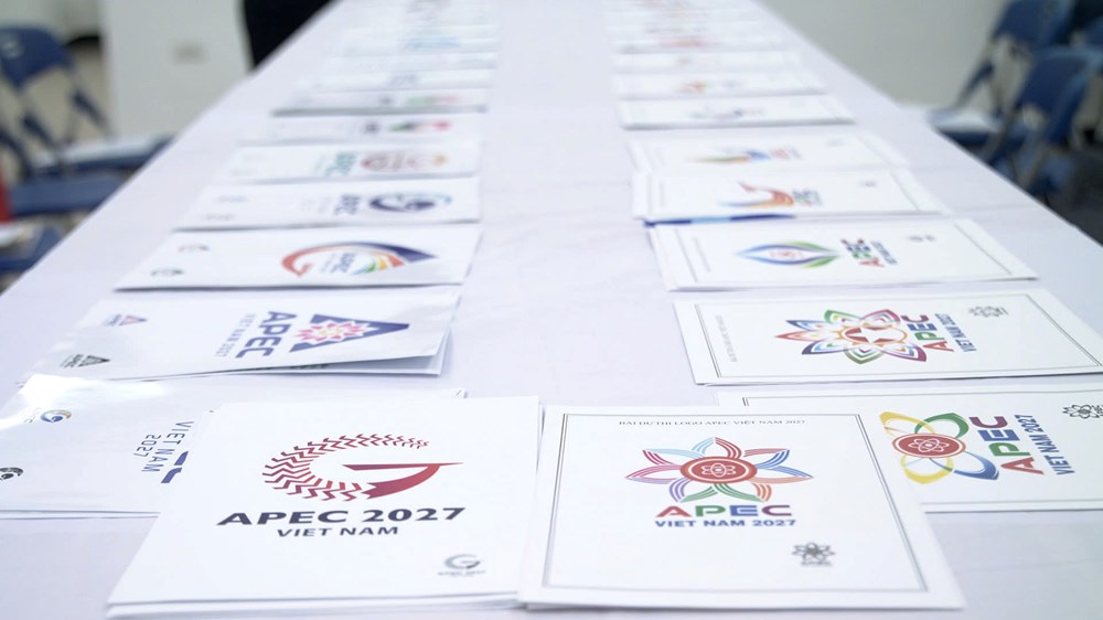 Chấm chọn mẫu thiết kế biểu trưng (logo), bộ nhận diện hình ảnh Năm APEC Việt Nam 2027 - ảnh 7