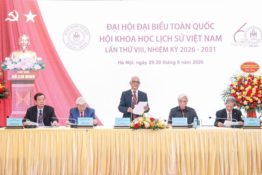 GS.TS Nguyễn Văn Kim được bầu làm Chủ tịch Hội Khoa học Lịch sử Việt Nam - ảnh 3
