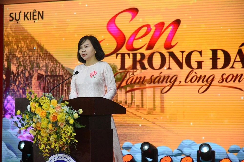“Sen trong đá” đưa câu chuyện những nữ tù chính trị đến gần học sinh - ảnh 4