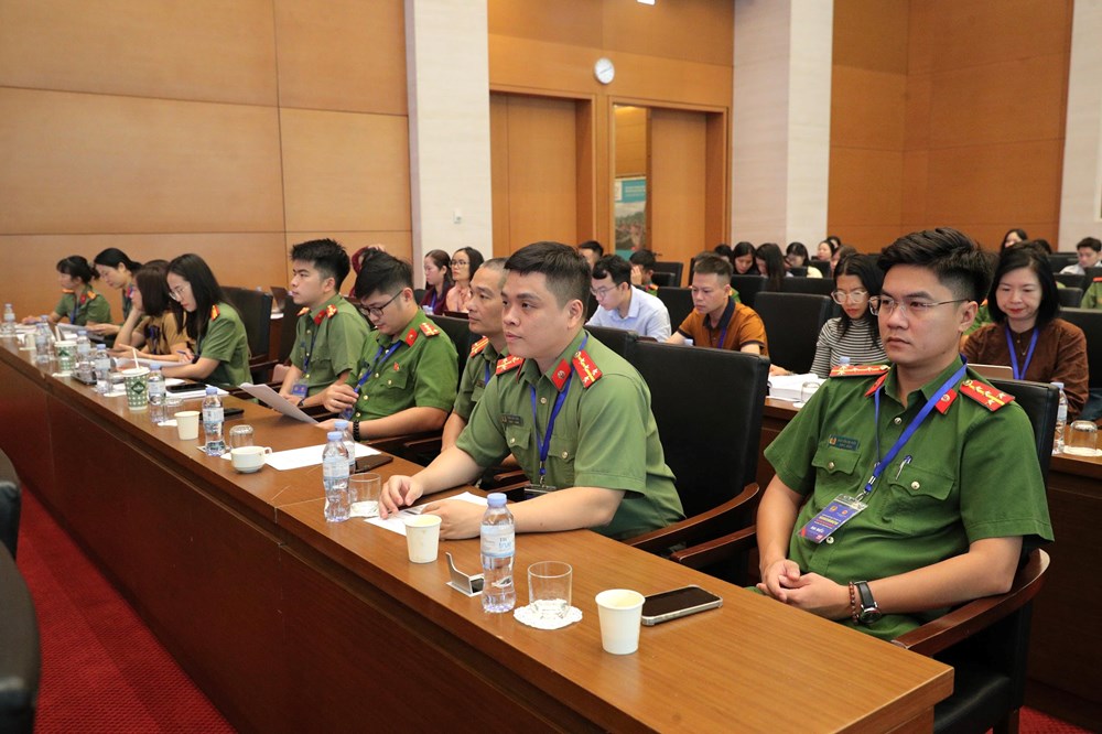 Văn hóa không đi sau phát triển mà phải trở thành trụ cột phát triển - ảnh 4