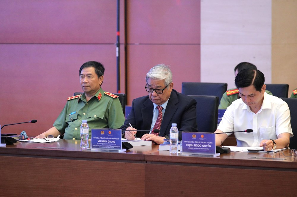 Văn hóa không đi sau phát triển mà phải trở thành trụ cột phát triển - ảnh 6