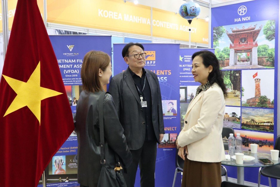 VFDA khai trương Gian hàng Điện ảnh Việt Nam tại BIFF 2026 - ảnh 6