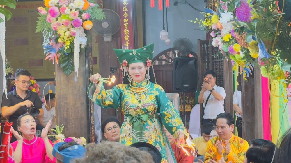 UNESCO tặng Bằng khen cho 41 nghệ nhân gìn giữ di sản tín ngưỡng thờ Mẫu Tam phủ - ảnh 7