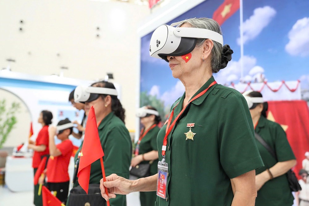 Ngược thời gian về Quảng trường Ba Đình nghe Chủ tịch Hồ Chí Minh đọc “Tuyên ngôn Độc lập“ - ảnh 2