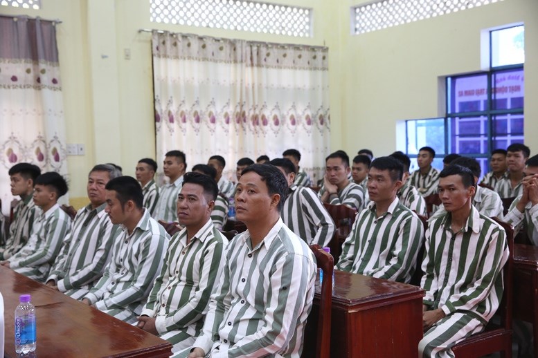 Phó Thủ tướng Thường trực Nguyễn Hòa Bình dự Lễ công bố quyết định đặc xá  - ảnh 3