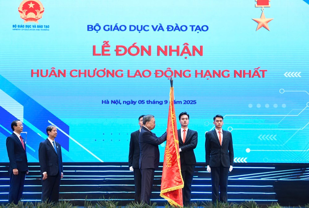 Hàng triệu con tim chung một cảm xúc thiêng liêng, phấn khởi, tự hào - ảnh 5
