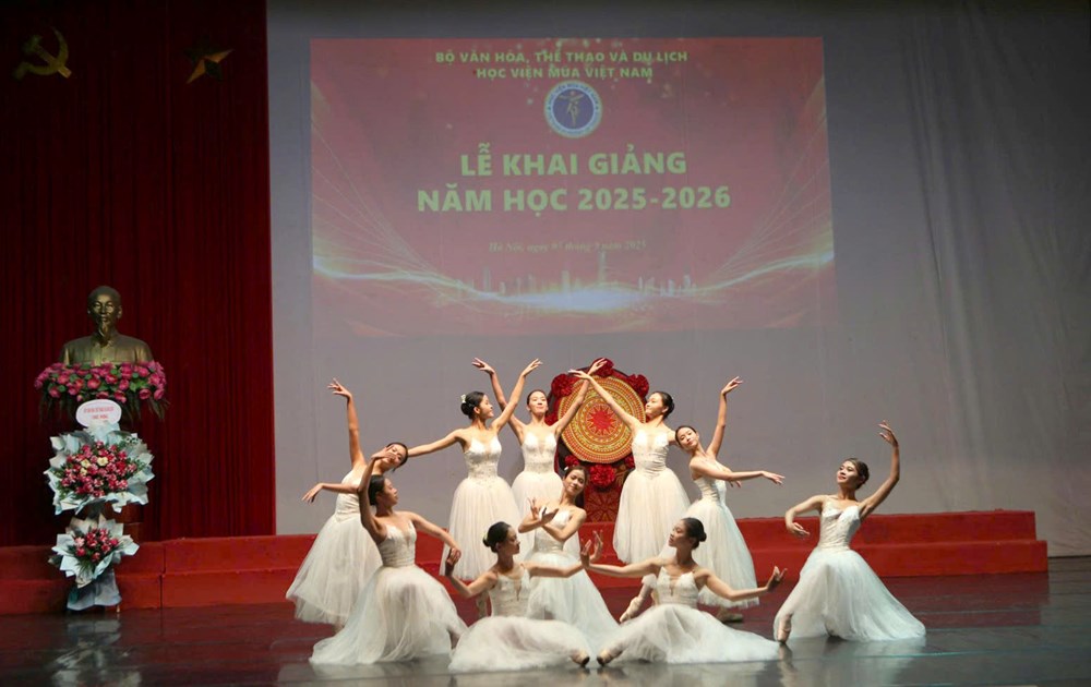 Học viện Múa Việt Nam khai giảng năm học 2025 - 2026 - ảnh 5