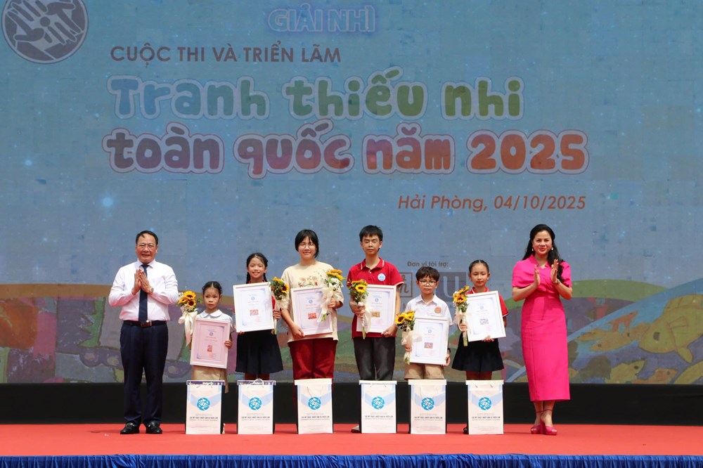 Khai mạc và trao giải Cuộc thi và Triển lãm Tranh thiếu nhi toàn quốc năm 2025 - ảnh 3