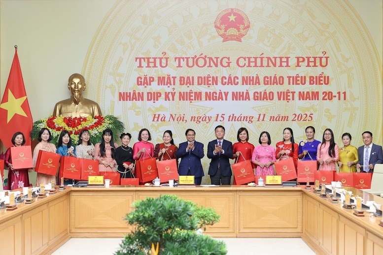 Phát triển giáo dục đào tạo là nền tảng quan trọng nhất cho phát triển đất nước - ảnh 4