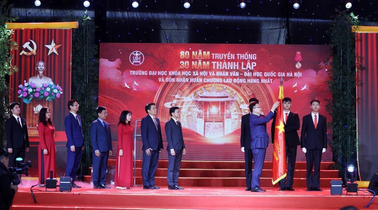 Trường ĐHKHXH&NV: Khẳng định vị thế trung tâm nghiên cứu hàng đầu cả nước - ảnh 4