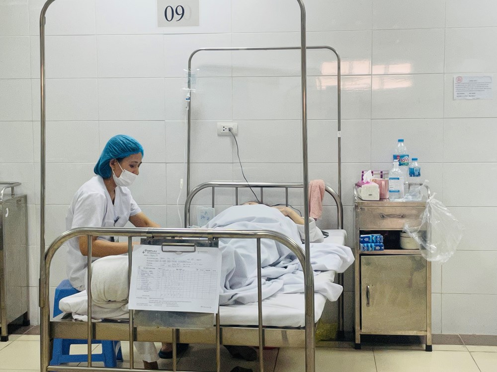 Cải cách tiền lương, tái thiết đội ngũ viên chức - ảnh 2