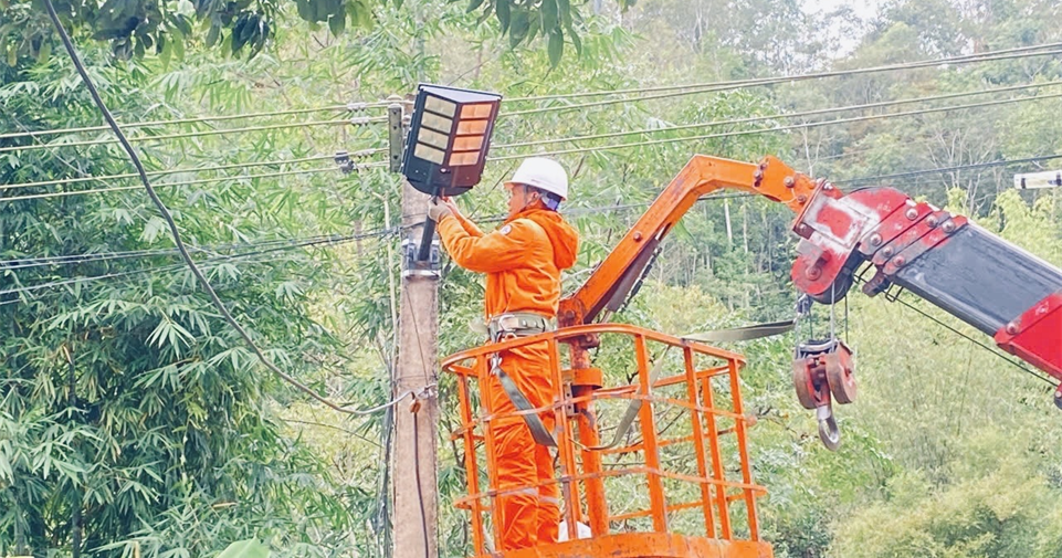 Tuyệt đối không thể để thiếu điện - ảnh 2