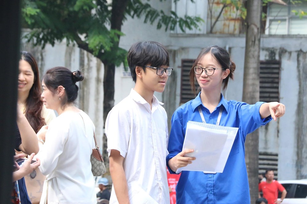 Áo xanh tiếp sức mùa thi - ảnh 2