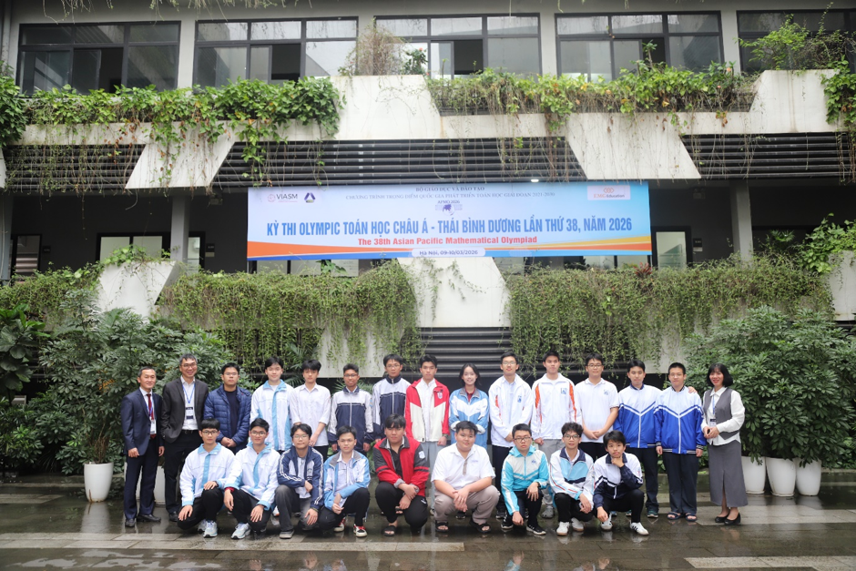 Đội tuyển Việt Nam giành 1 HCV, 2 HCB tại Kỳ thi Olimpic Toán học châu Á – Thái Bình Dương 2026  - ảnh 1