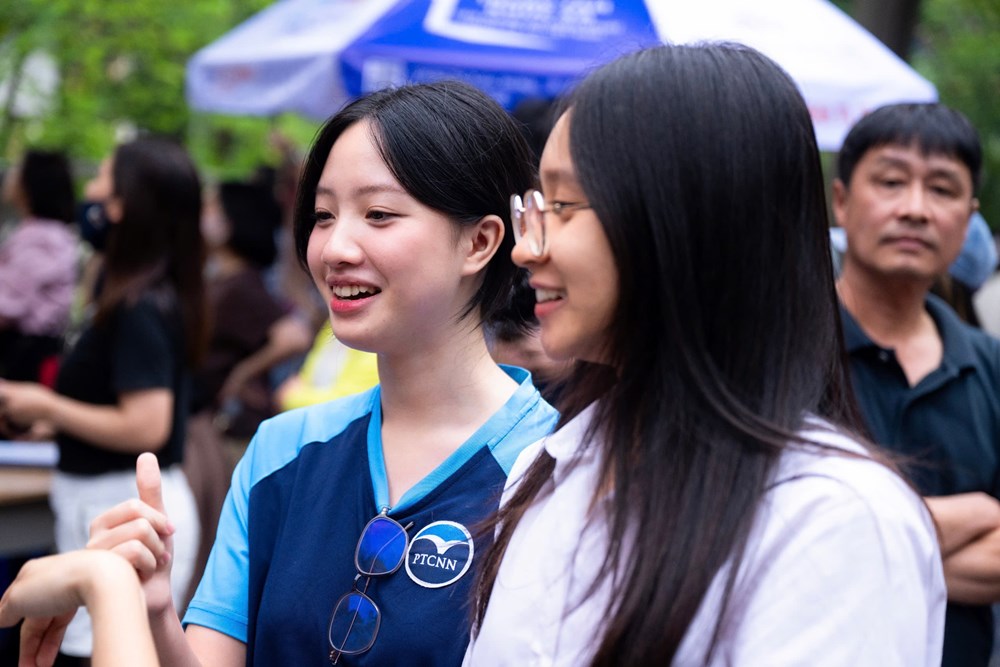 Kết thúc ngày thi thứ nhất tốt nghiệp THPT với tâm lý tự tin - ảnh 3