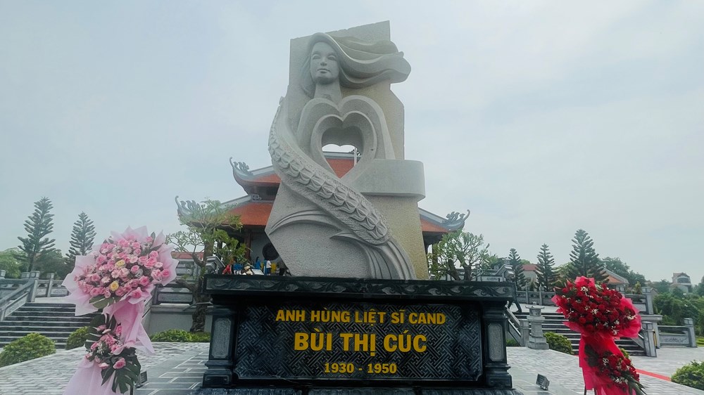 Khánh thành Khu lưu niệm Anh hùng liệt sĩ CAND Bùi Thị Cúc - ảnh 2