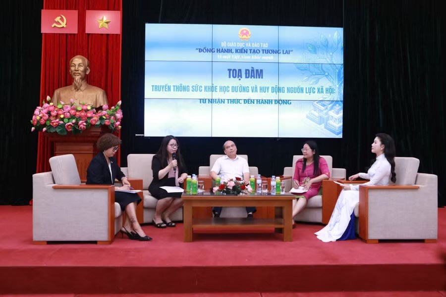 Sức khỏe học đường: Gỡ điểm nghẽn để chính sách đi vào thực tế - ảnh 4
