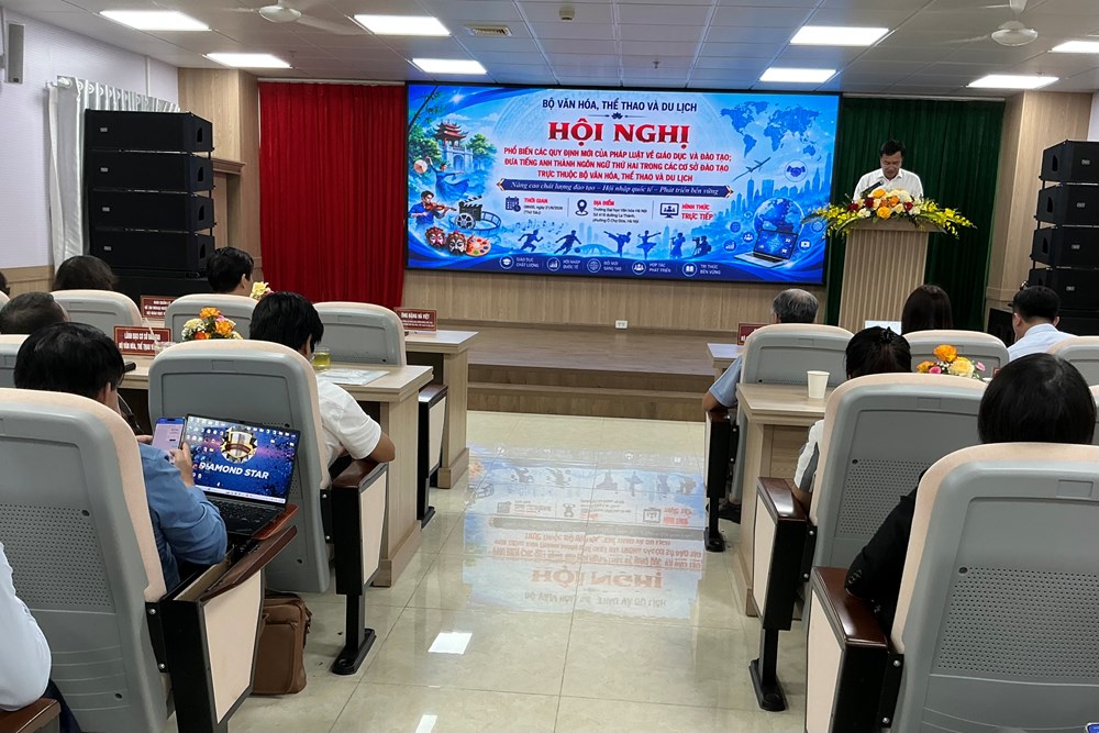 Đưa tiếng Anh thành ngôn ngữ thứ hai trong các cơ sở đào tạo trực thuộc Bộ VHTTDL - ảnh 1
