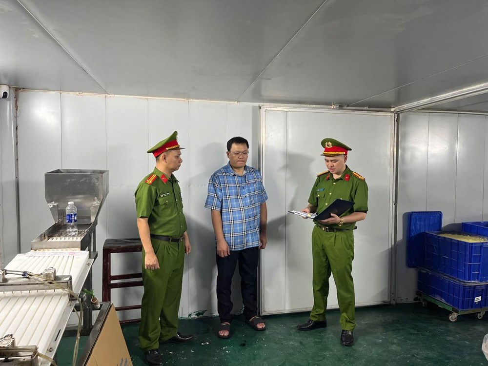 Khởi tố vụ C sủi giả có chất bảo quản vượt ngưỡng tới 33 lần - ảnh 1