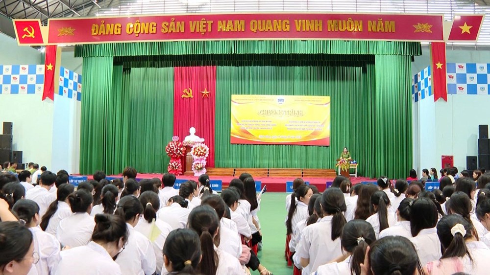 Học bổng giả, mất tiền thật - ảnh 1