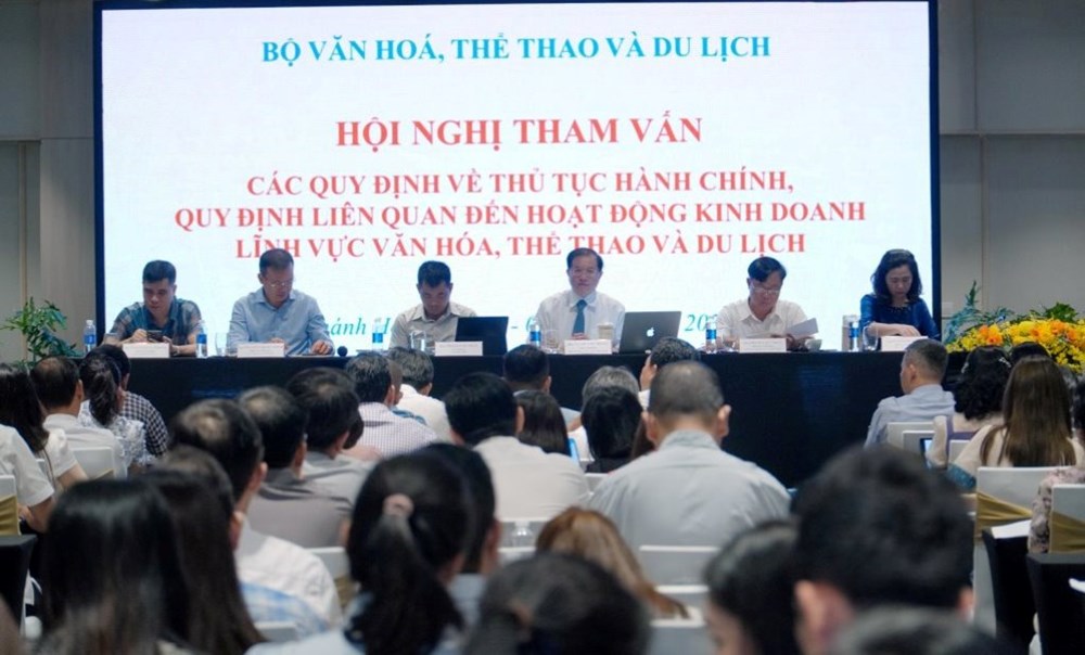 Hội nghị tham vấn các quy định về thủ tục hành chính, hoạt động kinh doanh lĩnh vực VHTTDL - ảnh 2
