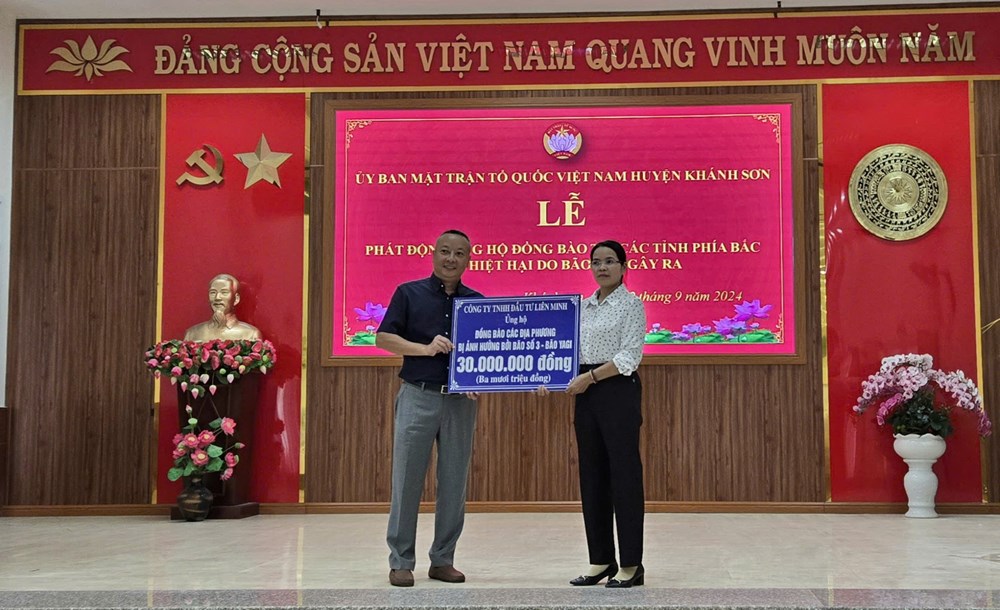 Huyện miền núi Khánh Sơn quyên góp, hỗ trợ các tỉnh phía Bắc - ảnh 1
