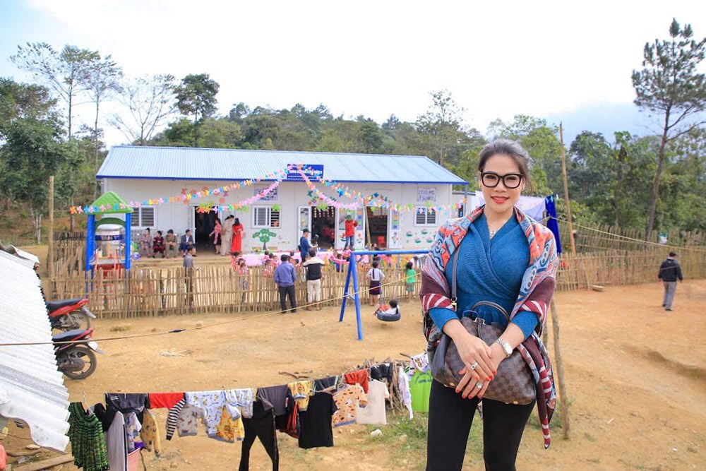Thêm phiên chợ "không đồng” nơi vùng lũ thôn Cửa Ngòi - ảnh 3