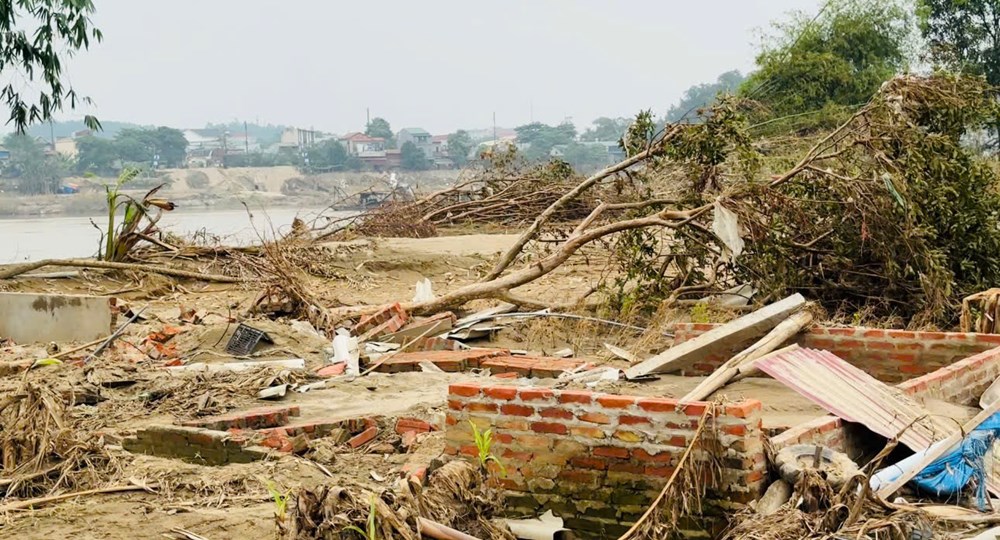 Thêm phiên chợ "không đồng” nơi vùng lũ thôn Cửa Ngòi - ảnh 5
