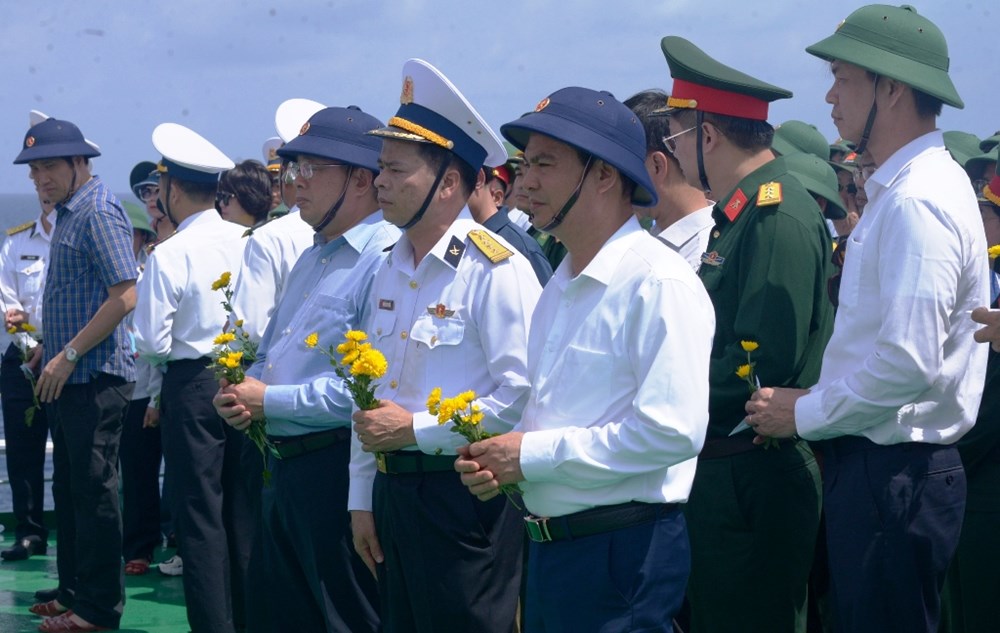 Cô Lin vọng khúc bi hùng - ảnh 3
