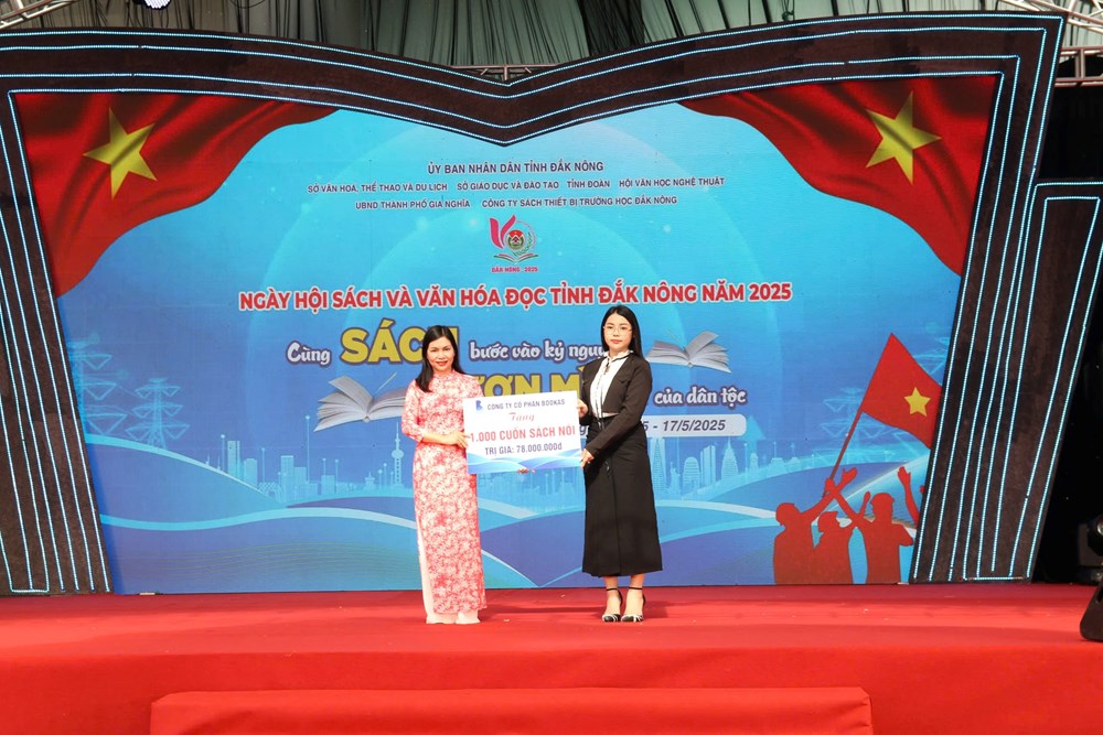 Đắk Nông: Khai mạc Ngày hội Sách và Văn hóa đọc năm 2025 - ảnh 4