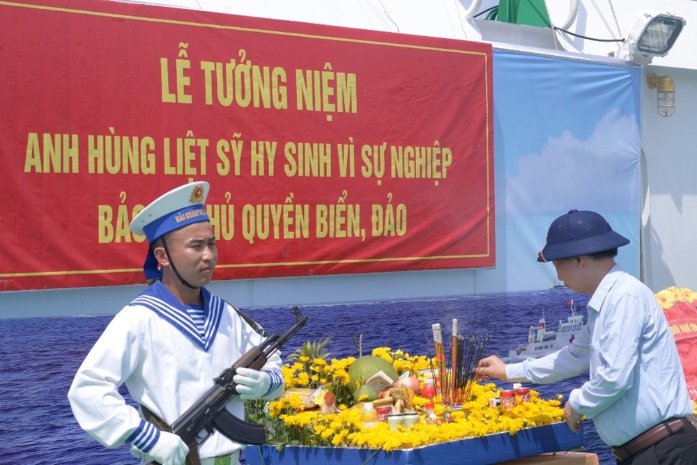 Bài 2 - Bản hùng ca bất tử - ảnh 1