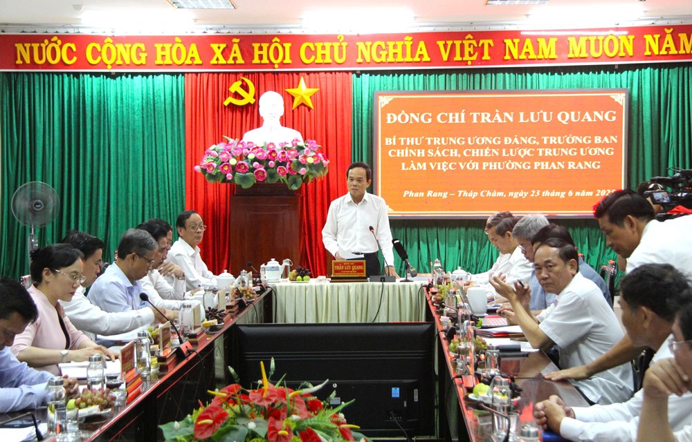 Kiểm tra công tác vận hành chính quyền 2 cấp tại Khánh Hòa và Ninh Thuận - ảnh 1