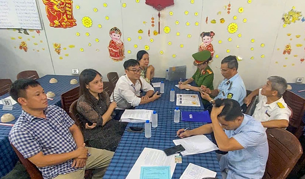 Khánh Hòa: Kiểm tra nhà hàng bị du khách “tố”, phát hiện nhiều sai phạm - ảnh 1