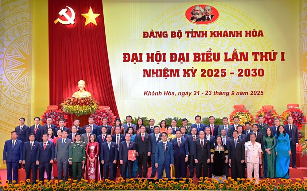 Khai mạc Đại hội Đại biểu Đảng bộ tỉnh Khánh Hòa lần thứ I - ảnh 5