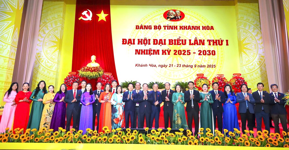Bế mạc Đại hội đại biểu Đảng bộ tỉnh Khánh Hòa lần thứ I - ảnh 4