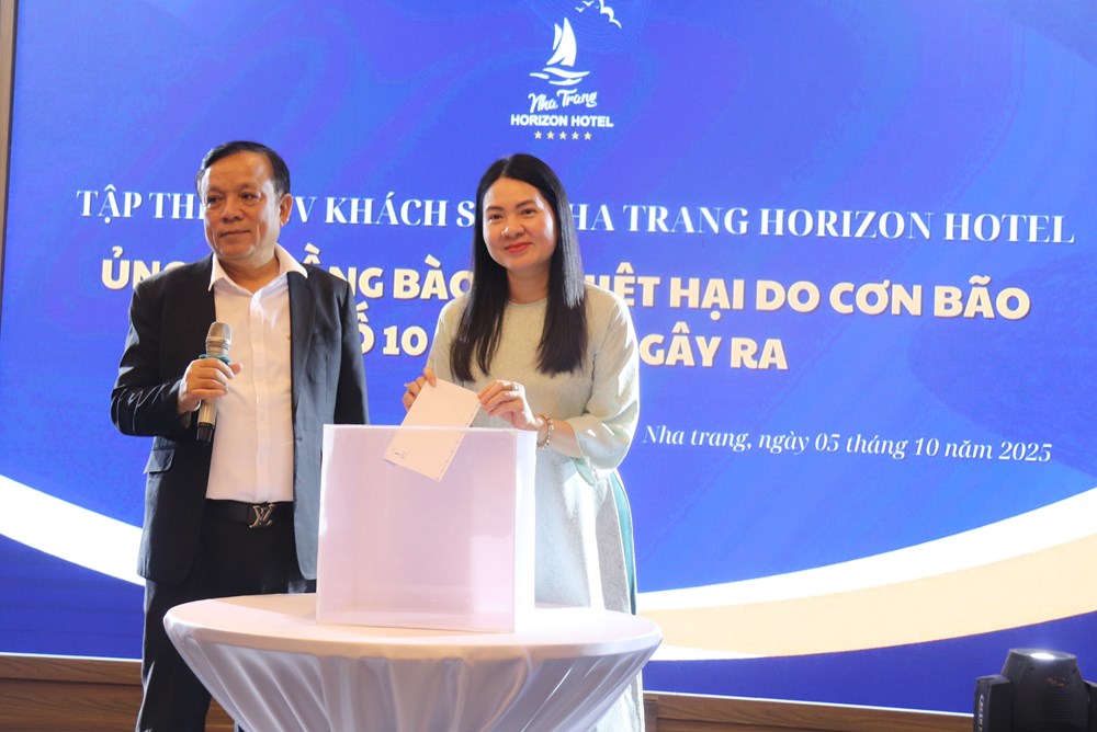 Khánh Hòa:  Chung tay hỗ trợ đồng bào vùng bão lũ  - ảnh 1