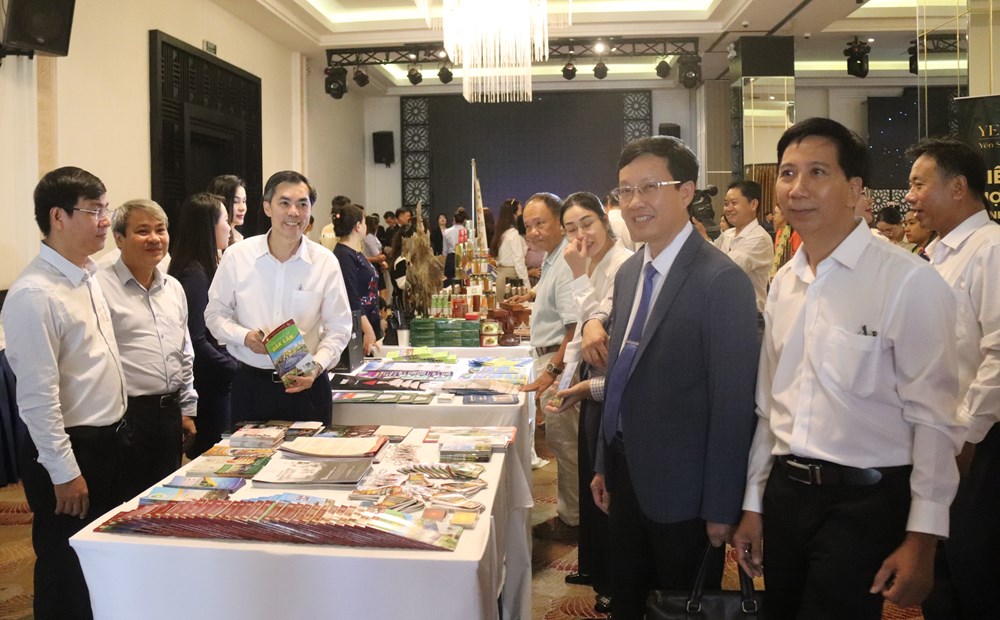 Khánh Hòa - Đắk Lắk: Hợp tác phát triển văn hóa, thể thao, du lịch - ảnh 4
