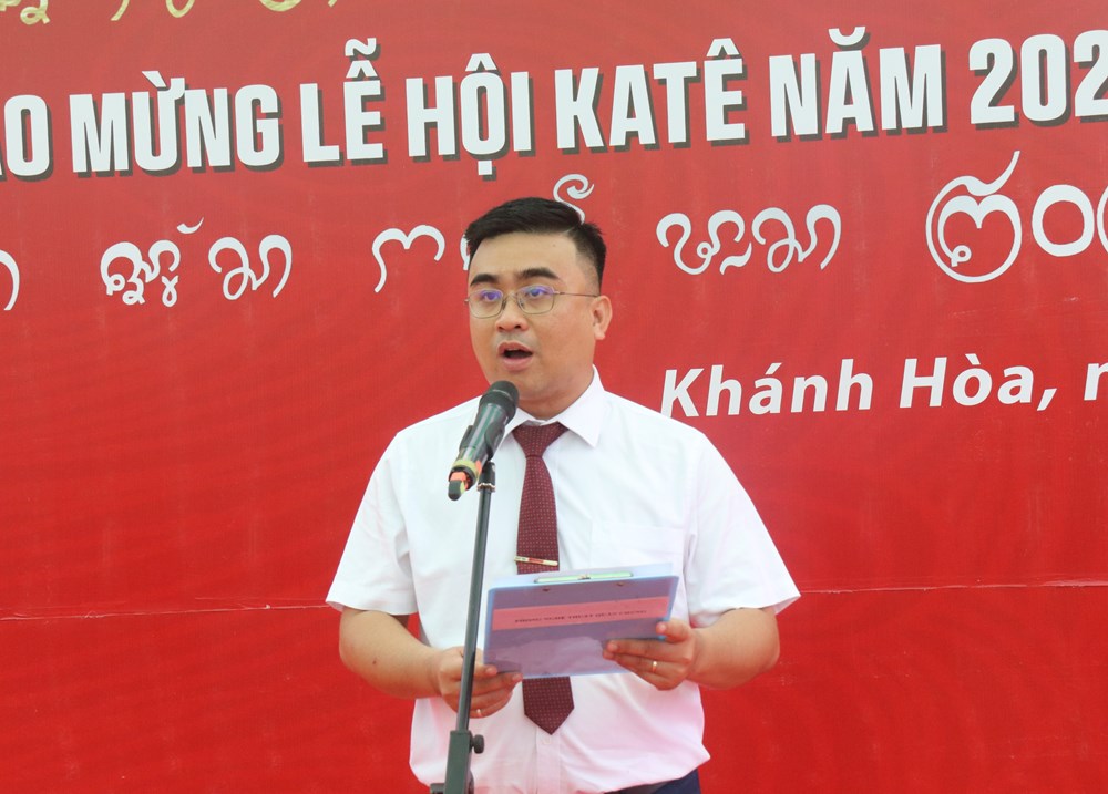 Khánh Hòa: Hội thi viết chữ Chăm “Sáng nét chữ - Giữ hồn Chăm” - ảnh 2