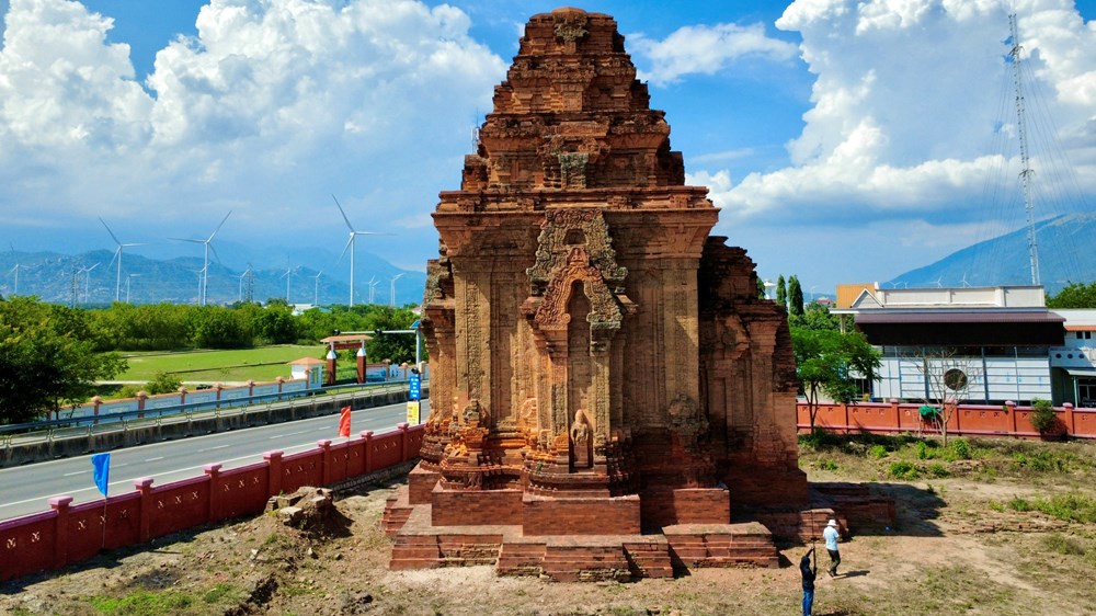 Bài 1 - Kiến tạo “Cung đường di sản Chăm“ - ảnh 4