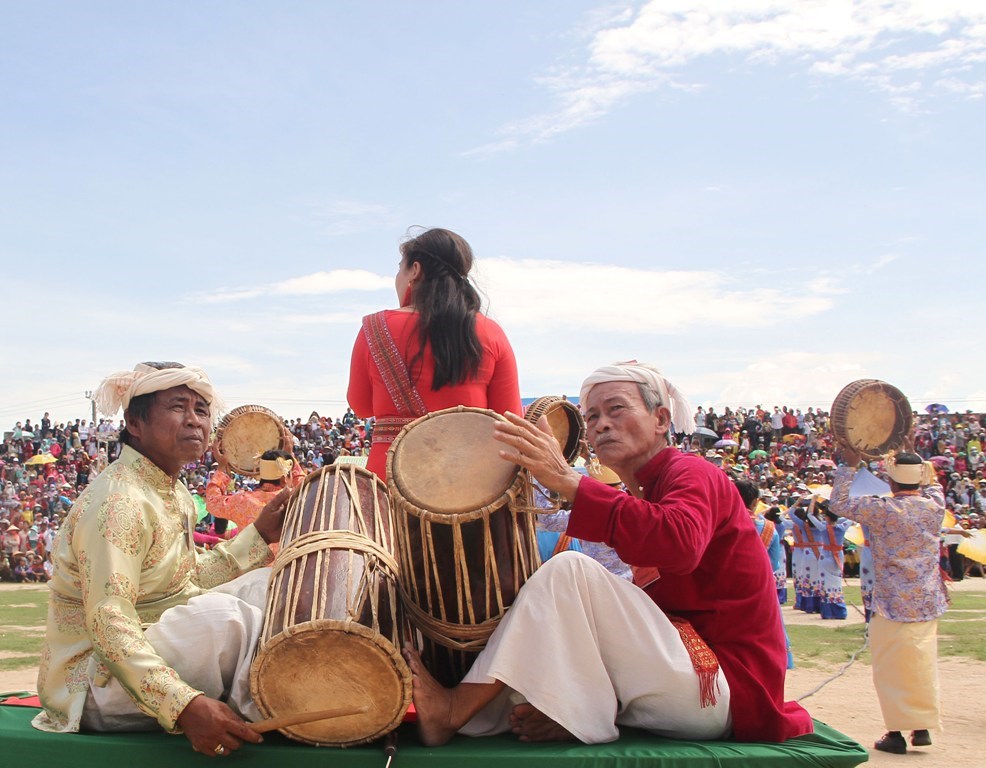 Bài 2 – Khai thác đa dạng nguồn lực văn hóa các dân tộc và làng nghề - ảnh 5