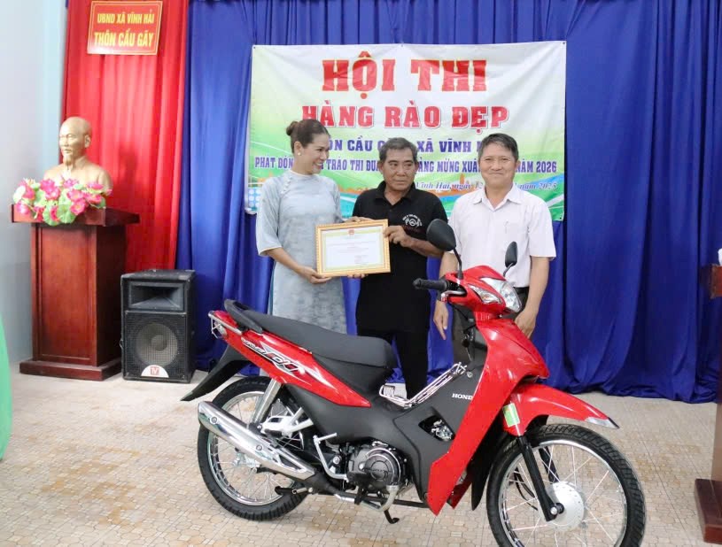 Khánh Hòa: Người Raglai Cầu Gãy làm hàng rào đẹp, xây dựng nông thôn mới - ảnh 2