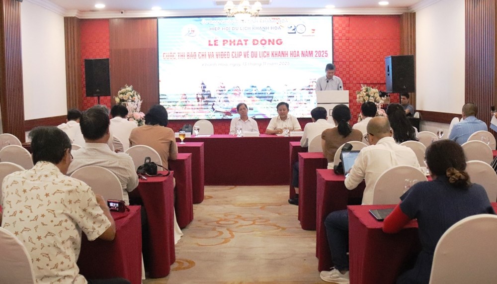 Phát động Cuộc thi “Du lịch Khánh Hòa - Bức tranh đa sắc“ - ảnh 1
