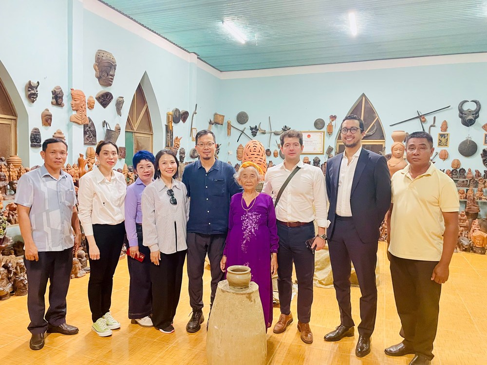 Khảo sát, tham vấn hoàn thiện Chiến lược phát triển du lịch - ảnh 3