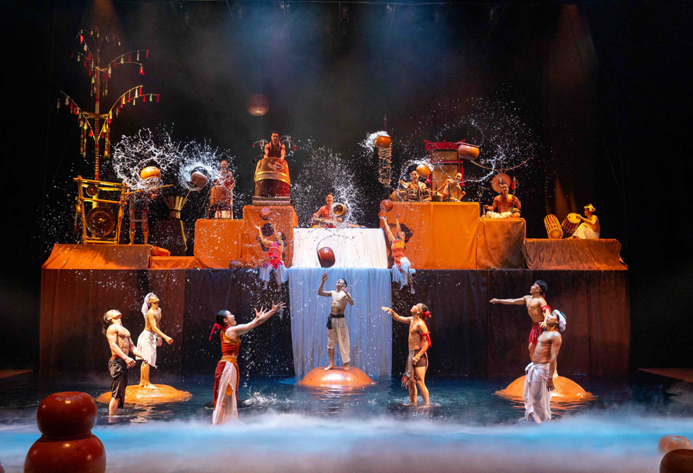 Từ chiếc chum đến bản sắc: Vở diễn chạm vào những tầng sâu văn hóa Nha Trang – Khánh Hòa - ảnh 8